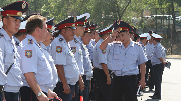 В Казахстане проводится внеочередная аттестация сотрудников правопорядка