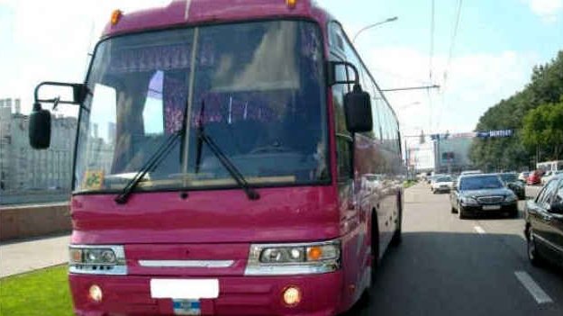 Пассажиры междугороднего автобуса нашли подозрительный сверток