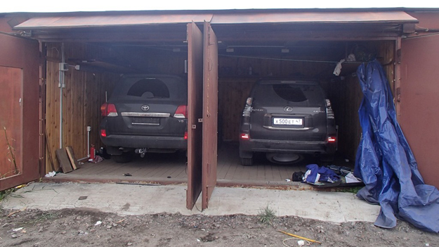 При вскрытии гаража, где находился Lexus, удалось найти еще один краденый автомобиль 