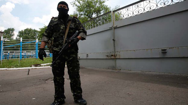 Телохранитель из Германии формирует "интернациональный батальон" для помощи украинским ополченцам
