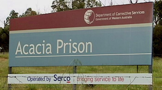 Частная охранная компания Serco обеспечивает безопасность тюрьмы Acacia
