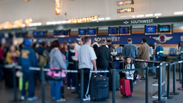 Аэропорт Сакраменто отказался от услуг частной охраны