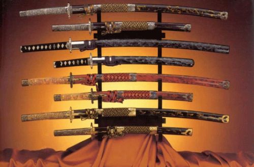 Катана і Вакідзасі. Історія японських мечів