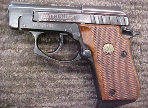  Taurus PT-25